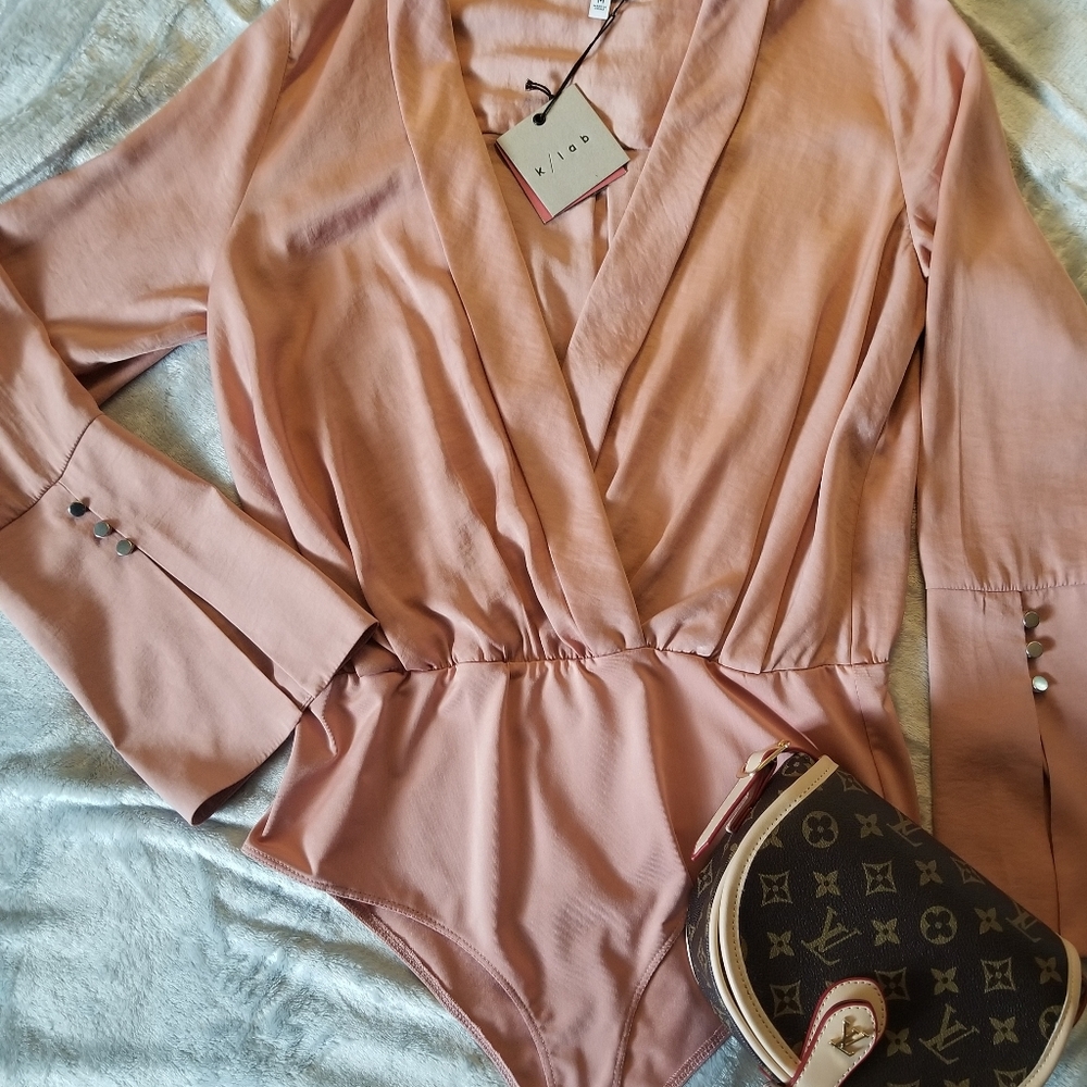 🔥K/Lab Blouson Bodysuit Flarred Sleeve - Picture 1 of 9